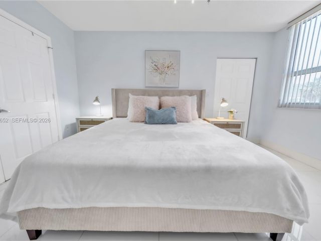 Apartment for rent  Unit #202 - photo 7527935