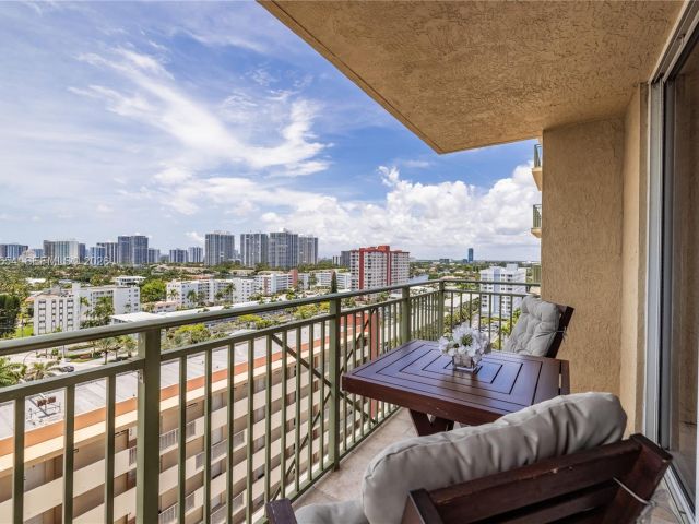 Apartment for rent  Unit #1203(Avail November 2025) - photo 7527908