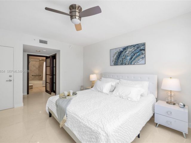 Apartment for rent  Unit #1203(Avail November 2025) - photo 7527923