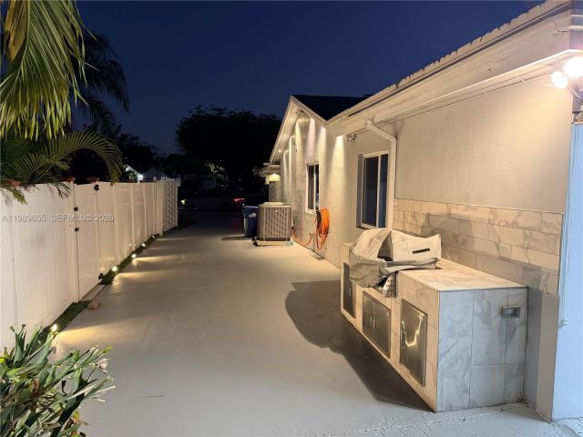 Home for sale at 5211 NW 196th Ter - photo 7527728