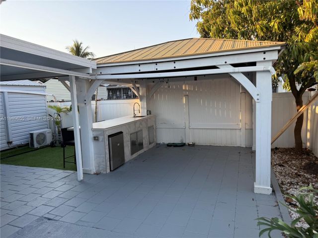 Home for sale at 5211 NW 196th Ter - photo 7527736