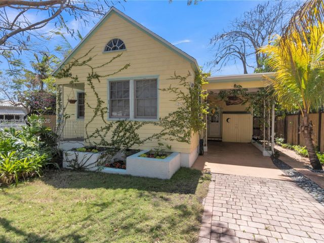 Home for sale at 1500 Jackson St - photo 7532399