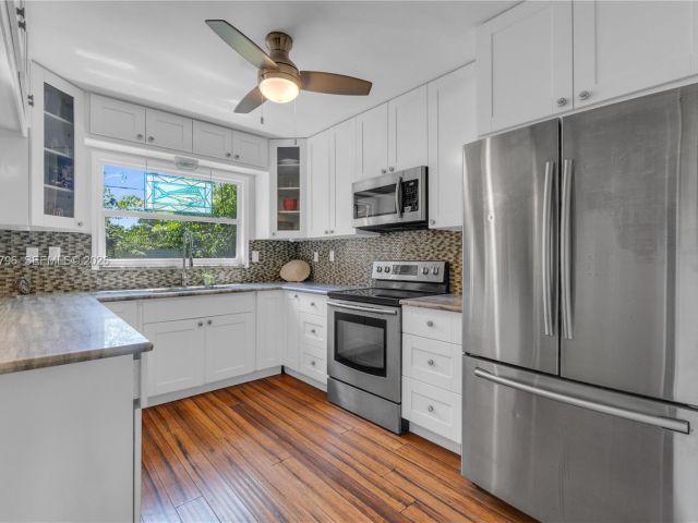 Home for sale at 1500 Jackson St - photo 7532403