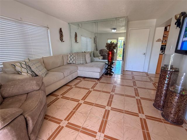 Home for sale at 9971 SW 41st Ter - photo 7527694