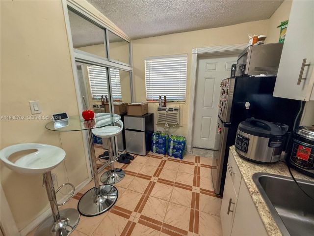 Home for sale at 9971 SW 41st Ter - photo 7527702