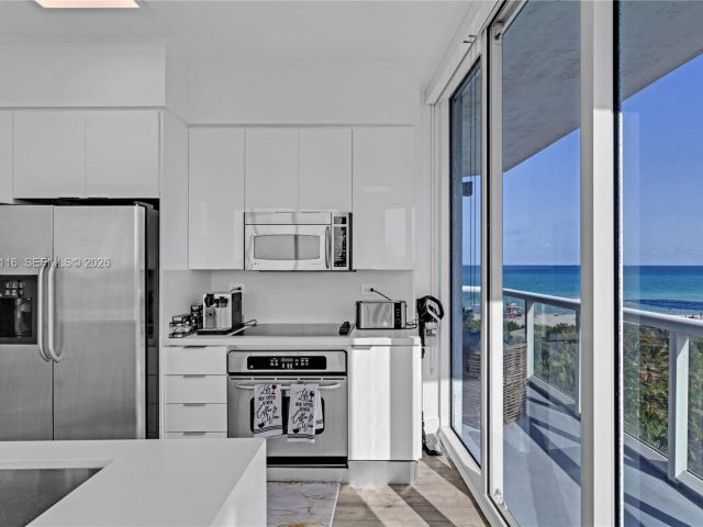 Apartment for sale  Unit #708 - photo 7528282