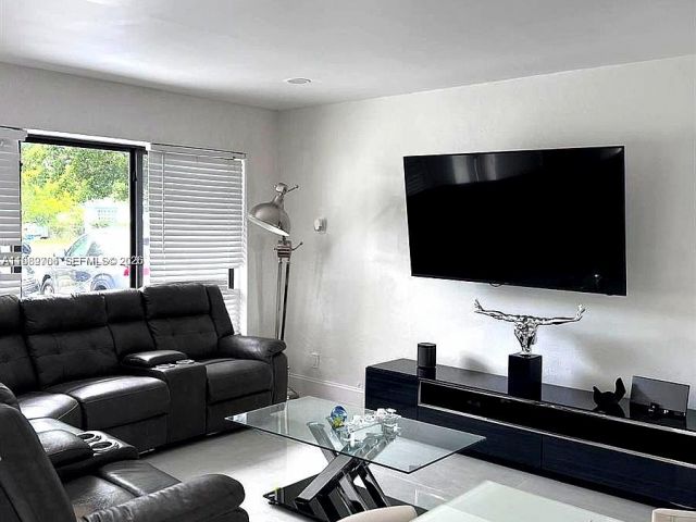 Home for sale at 1161 NW 15th St - photo 7529177