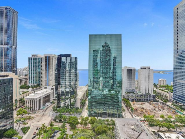 Apartment for rent  Unit #2503 - photo 7529480