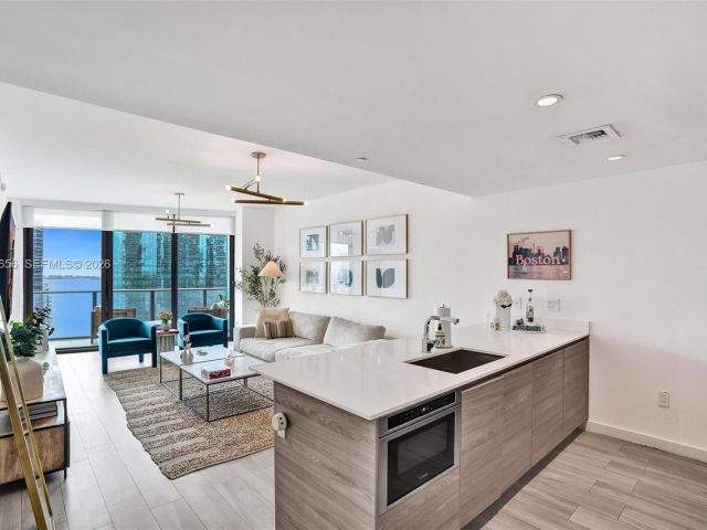 Apartment for rent  Unit #2503 - photo 7529483