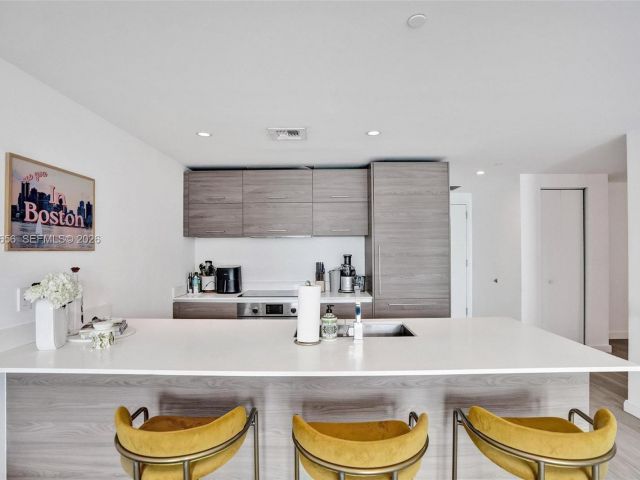 Apartment for rent  Unit #2503 - photo 7529484