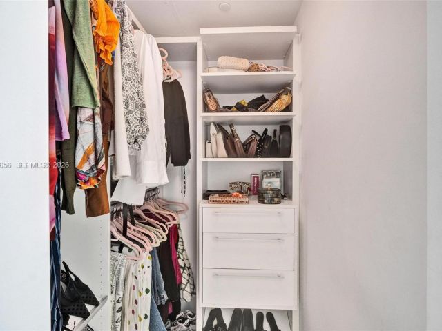 Apartment for rent  Unit #2503 - photo 7529491