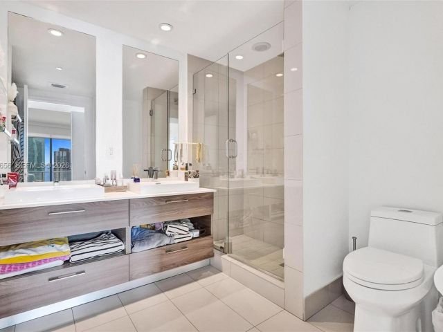 Apartment for rent  Unit #2503 - photo 7529492