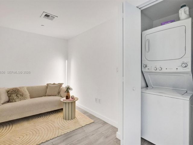 Apartment for rent  Unit #2503 - photo 7529496