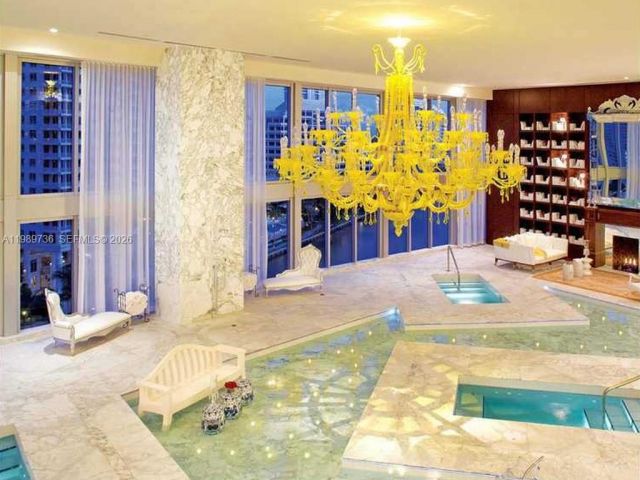 Apartment for sale  Unit #5111 - photo 7529263