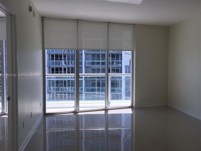 Apartment for sale  Unit #5111 - photo 7529265