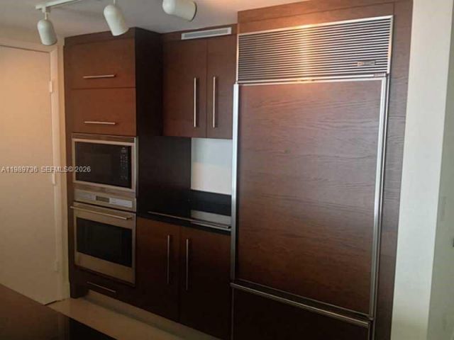 Apartment for sale  Unit #5111 - photo 7529268