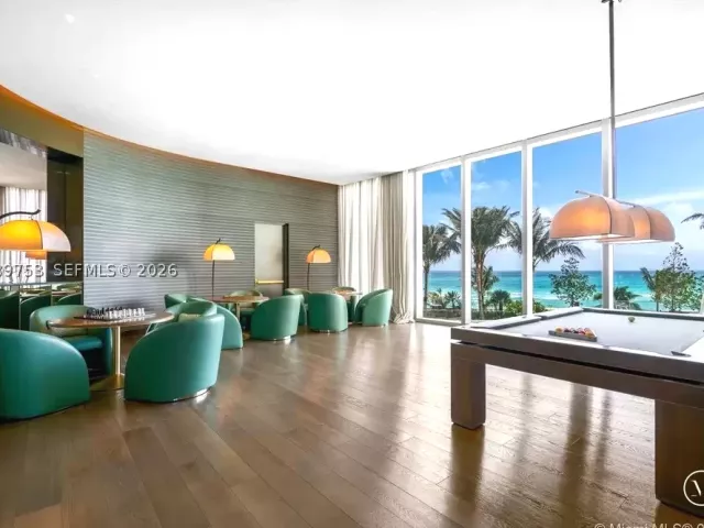 2-bedroom condo for sale in Sunny Isles Beach - 18975 Collins Ave 5105 - MondialRealty