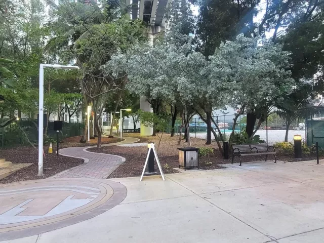 2-bedroom condo for rent in Miami - 31 SE 5th St 1110 - MondialRealty