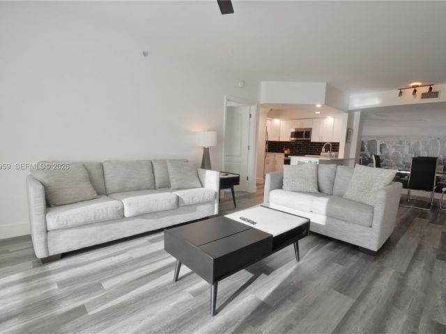 Apartment for rent  Unit #602 - photo 7528139