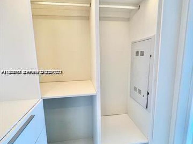 Apartment for rent  Unit #902 - photo 7530331