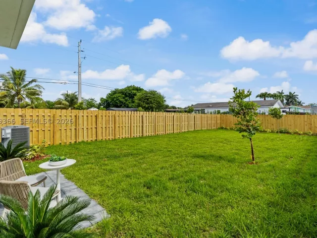 3-bedroom home for sale in Homestead - 13341 SW 265th Terr - MondialRealty