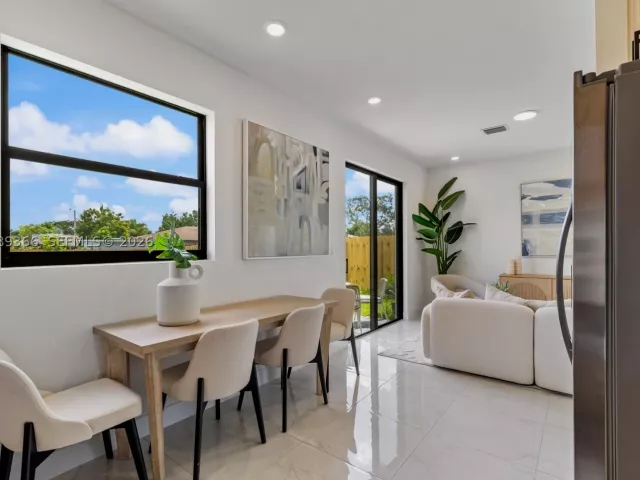 3-bedroom home for sale in Homestead - 13341 SW 265th Terr - MondialRealty
