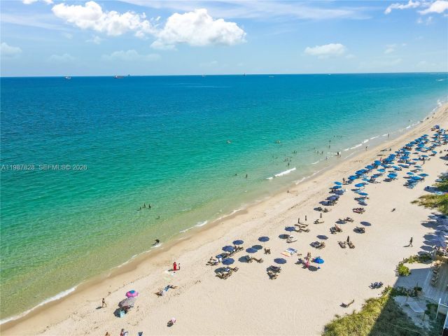 Apartment for sale  Unit #20D - photo 7530614