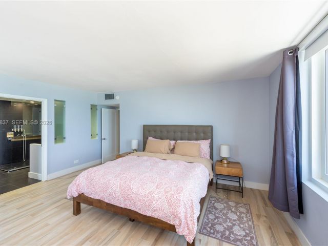 Apartment for sale  Unit #1009 - photo 7529199