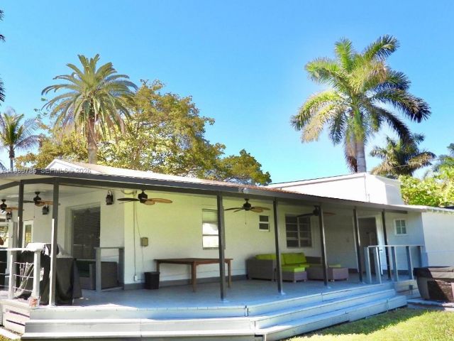 Home for sale at 715 Hollywood Blvd - photo 7534666