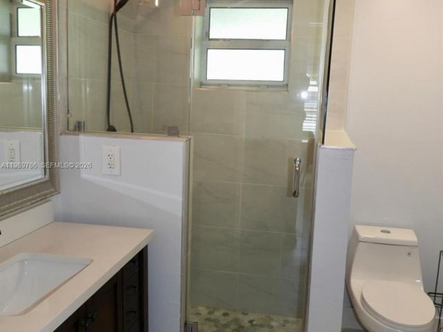 Home for sale at 715 Hollywood Blvd - photo 7534670