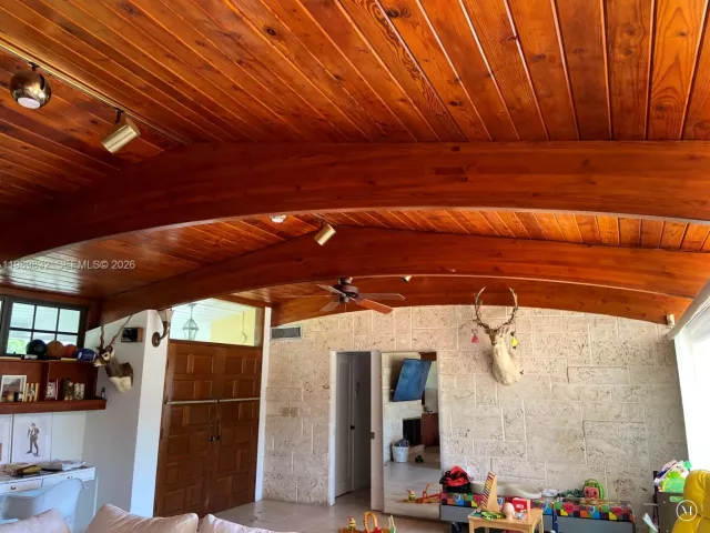 2-bedroom home for sale in Miami - 5900 SW 34th St - MondialRealty