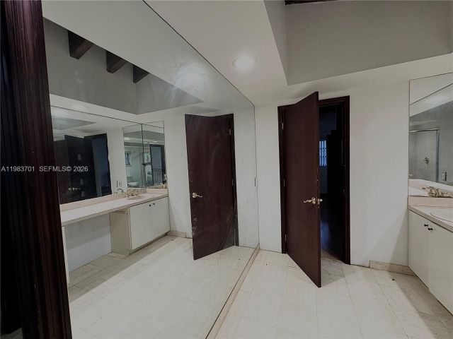 Home for sale at 3911 Farragut St - photo 7529131