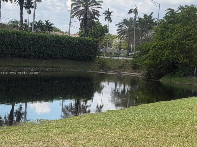 Home for rent at 11524 SW 16th St - photo 7528803