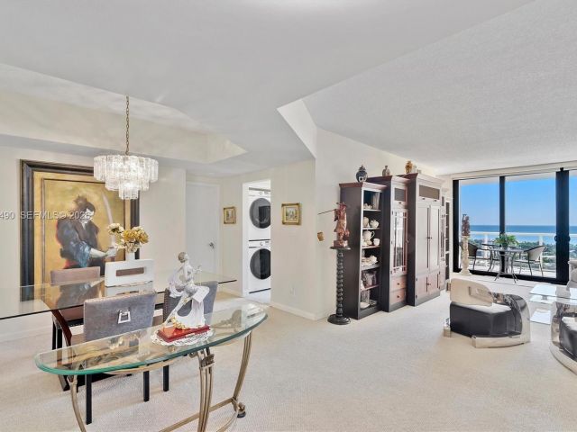 Apartment for sale  Unit #1712 - photo 7530986