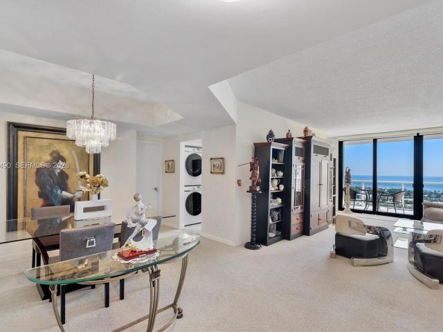 Apartment for sale  Unit #1712 - photo 7530989