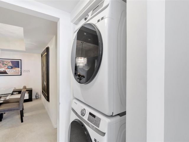 Apartment for sale  Unit #1712 - photo 7531000