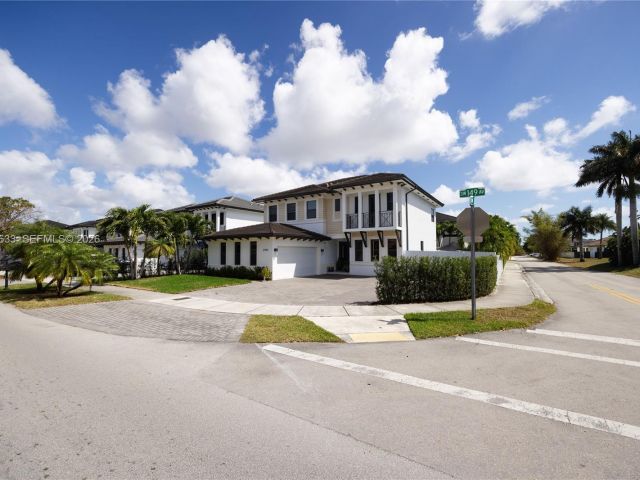 Home for sale at 2981 SW 149th Ave - photo 7531692