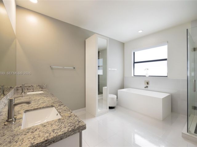 Home for sale at 2981 SW 149th Ave - photo 7531710