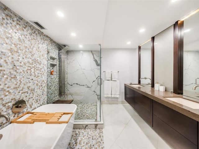 Apartment for sale  Unit #806S - photo 7530525