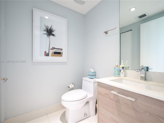 Apartment for rent  Unit #1206 - photo 7529506