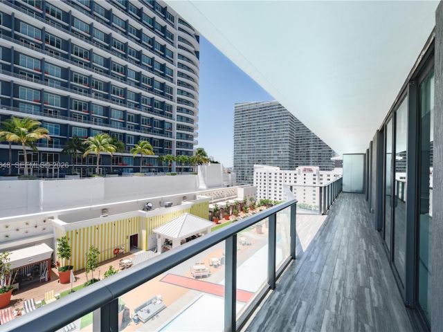 Apartment for rent  Unit #1206 - photo 7529516