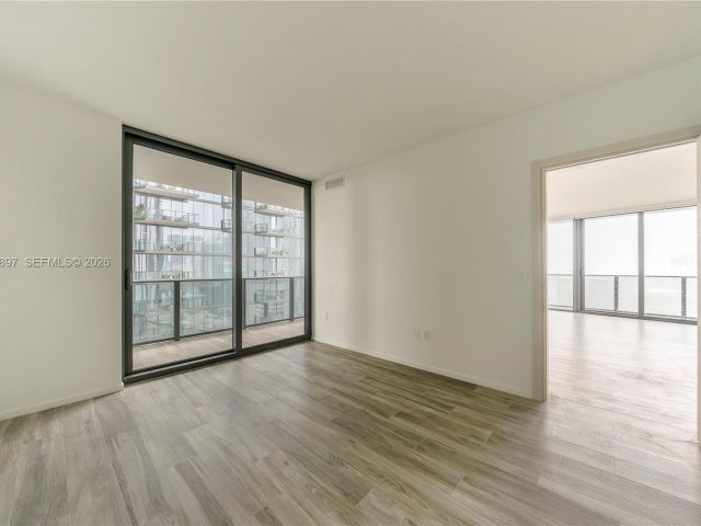 Apartment for sale  Unit #2005 - photo 7529544