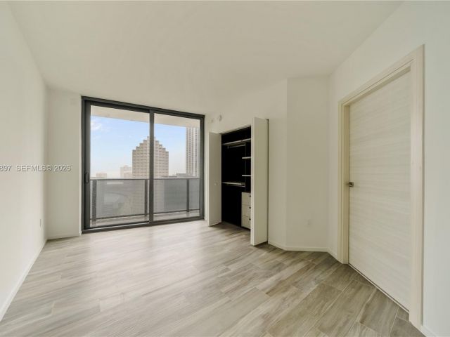 Apartment for sale  Unit #2005 - photo 7529547