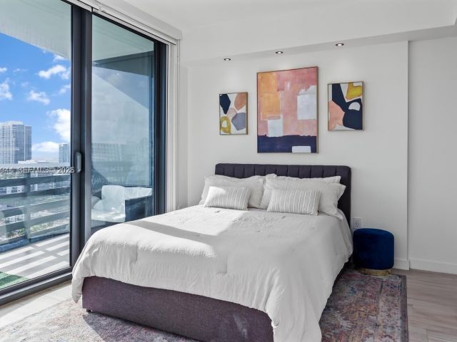 Apartment for rent  Unit #2008 - photo 7530212