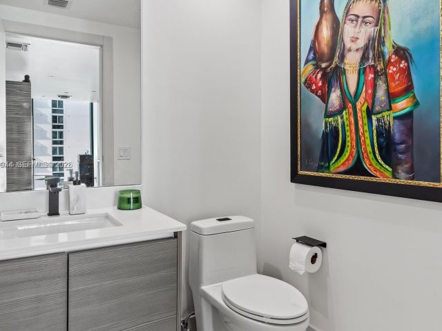 Apartment for rent  Unit #2008 - photo 7530216