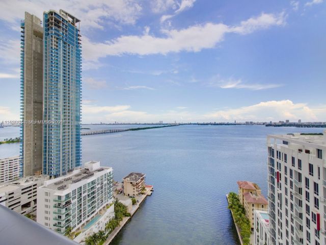 Apartment for rent  Unit #2008 - photo 7530217