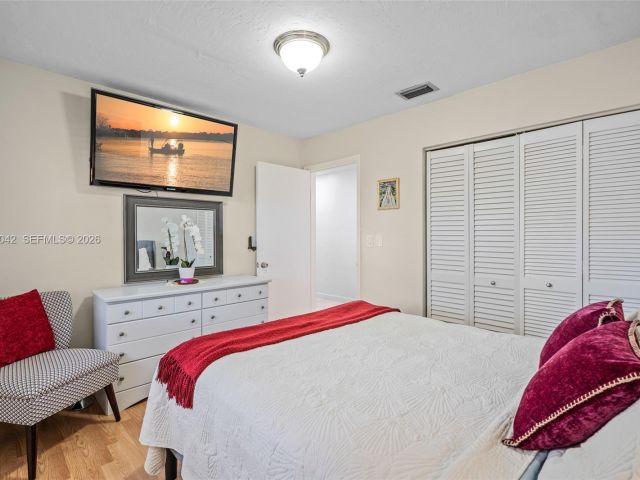 Home for sale at 11914 SW 125th Pl - photo 7529724