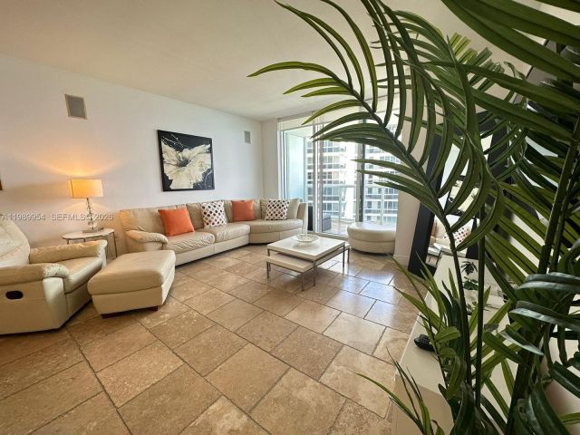 Apartment for sale  Unit #4010 - photo 7530784