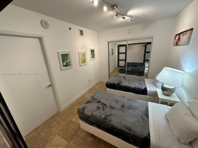 Apartment for sale  Unit #4010 - photo 7530788