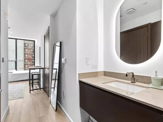 condo for sale in Miami - 20 NE 11th St 2306A - MondialRealty